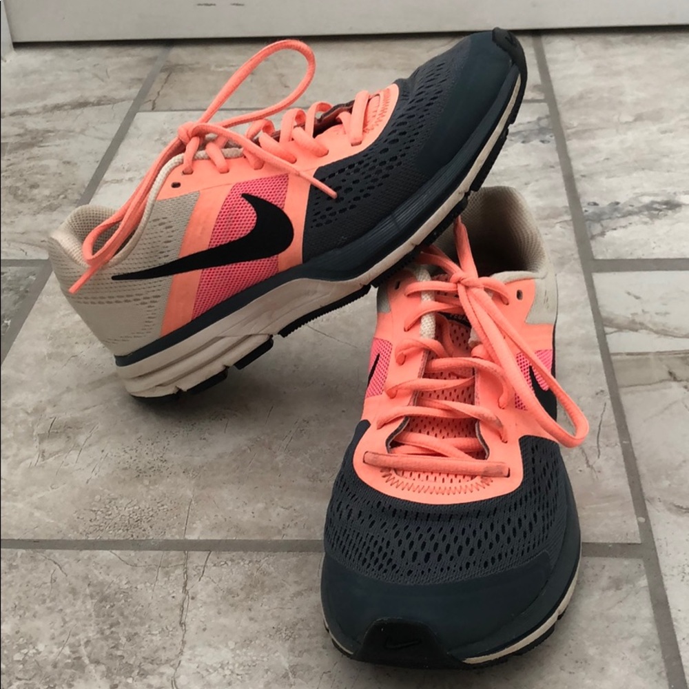 Nike Pegasus 30 Color blocked Running shoes